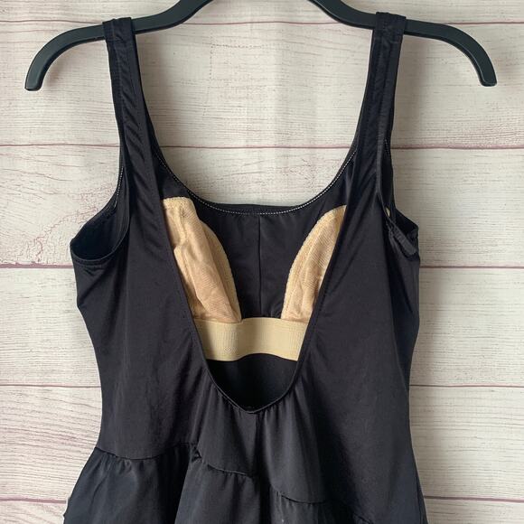 Vintage Black One Piece Skirted Swimsuit or Swimdress White Trim Built-in Cups - Picture 5 of 16